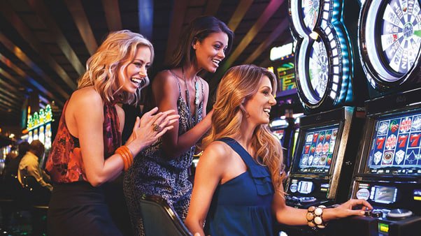 Filipino bettor checking live odds on juan635 mobile betting interface